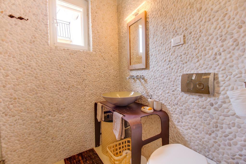 Apartments Argemonia Mali Losinj Exterior photo